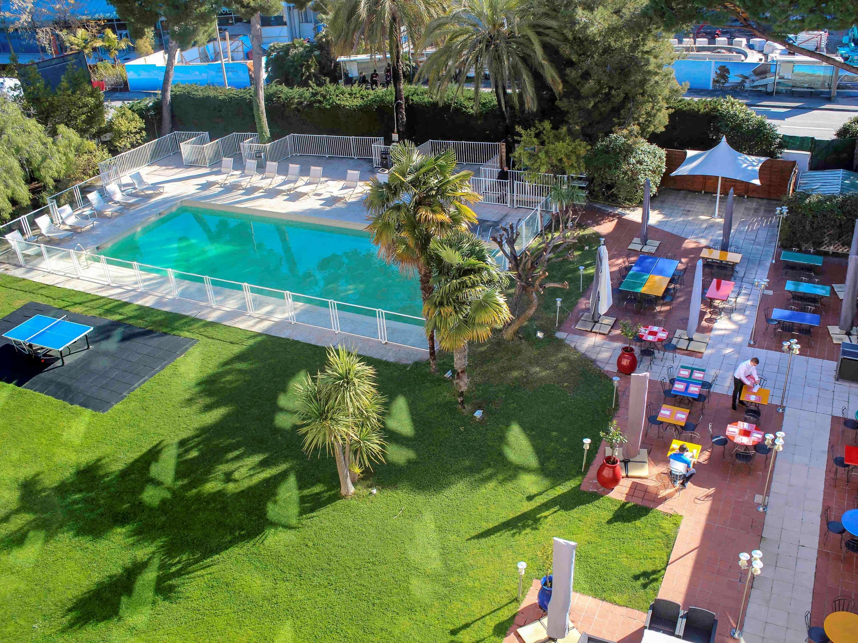 Novotel Nice Aeroport Cap 3000 Сен-Лоран-дю-Вар Экстерьер фото