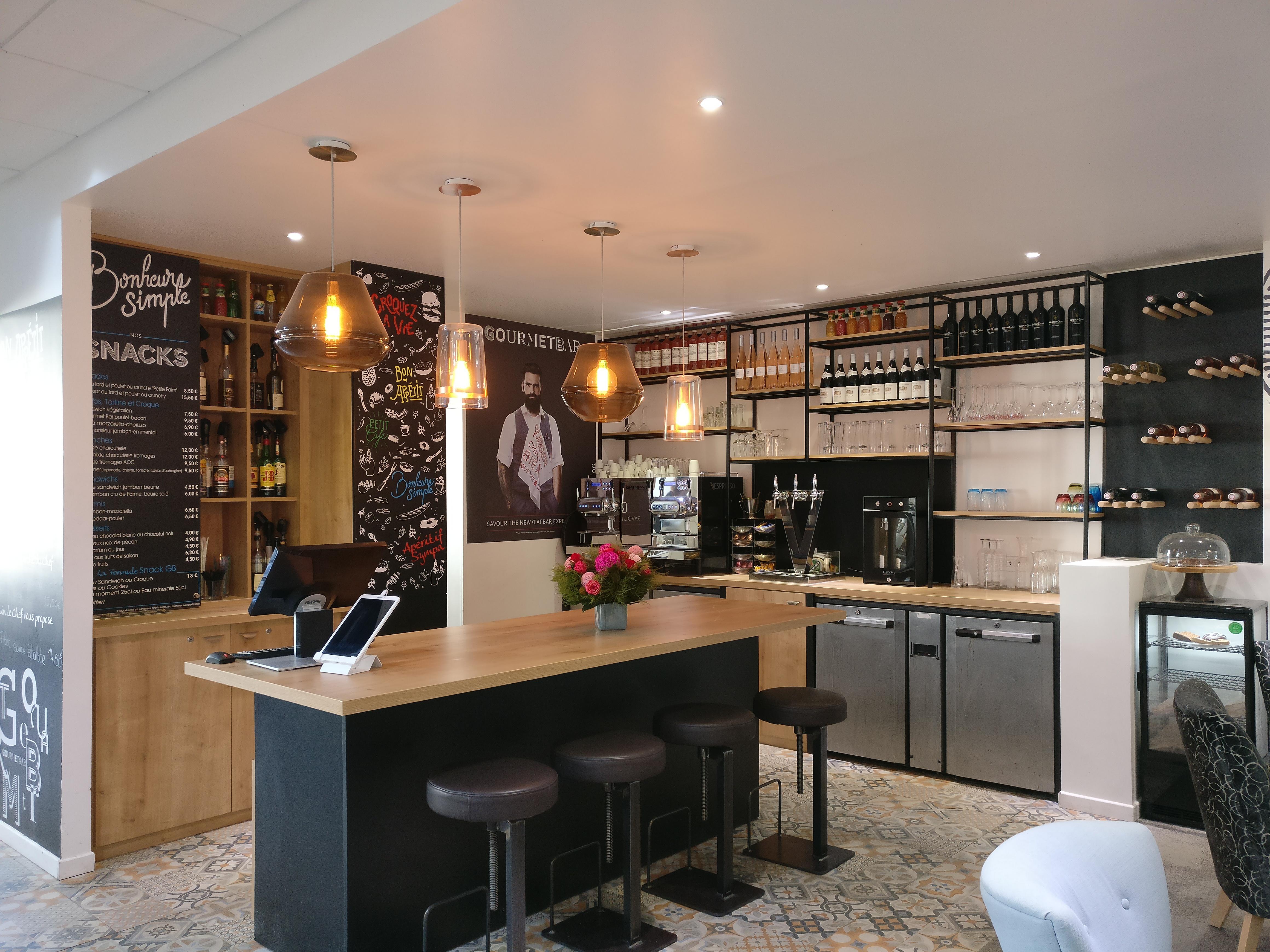 Novotel Nice Aeroport Cap 3000 Сен-Лоран-дю-Вар Экстерьер фото