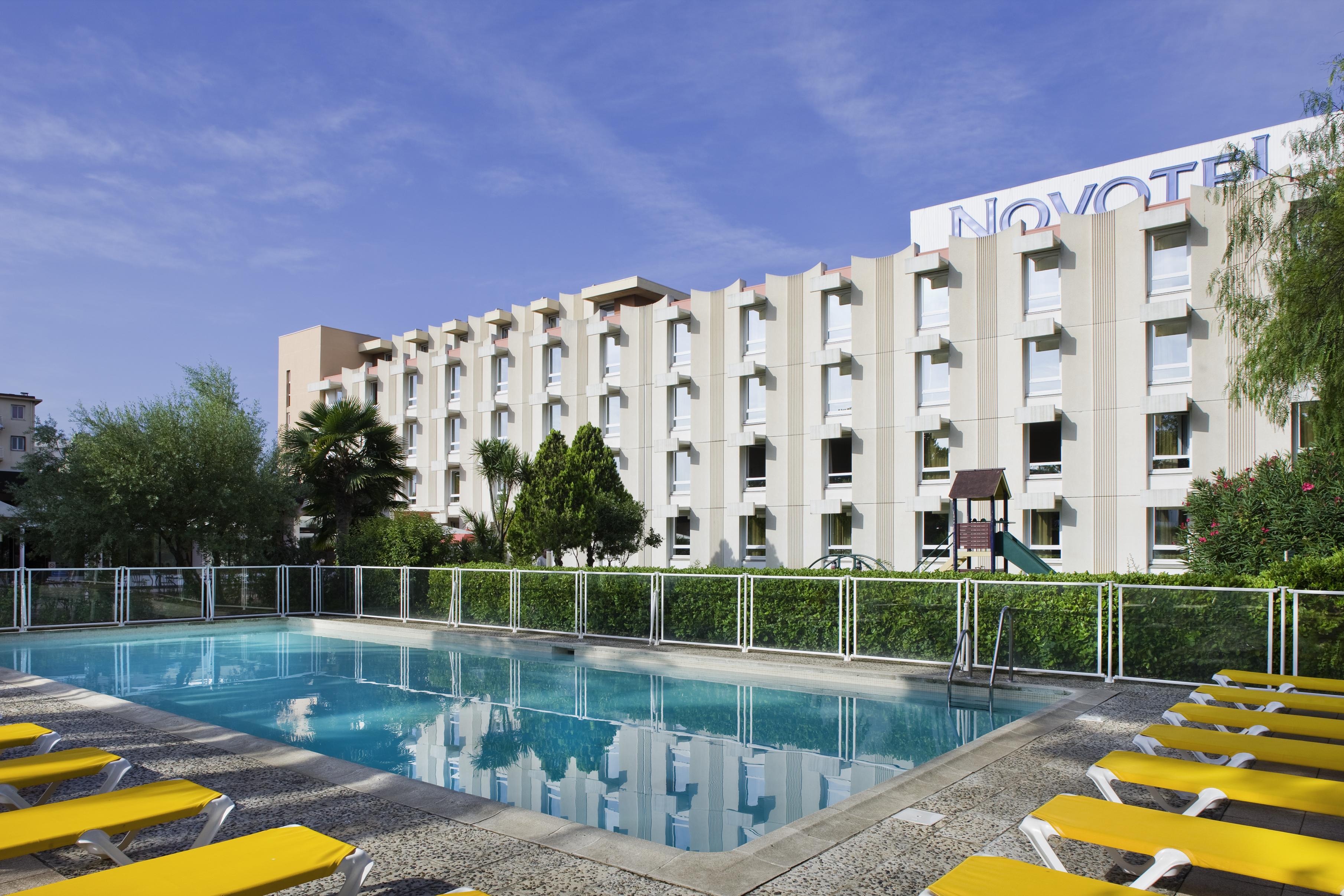Novotel Nice Aeroport Cap 3000 Сен-Лоран-дю-Вар Экстерьер фото