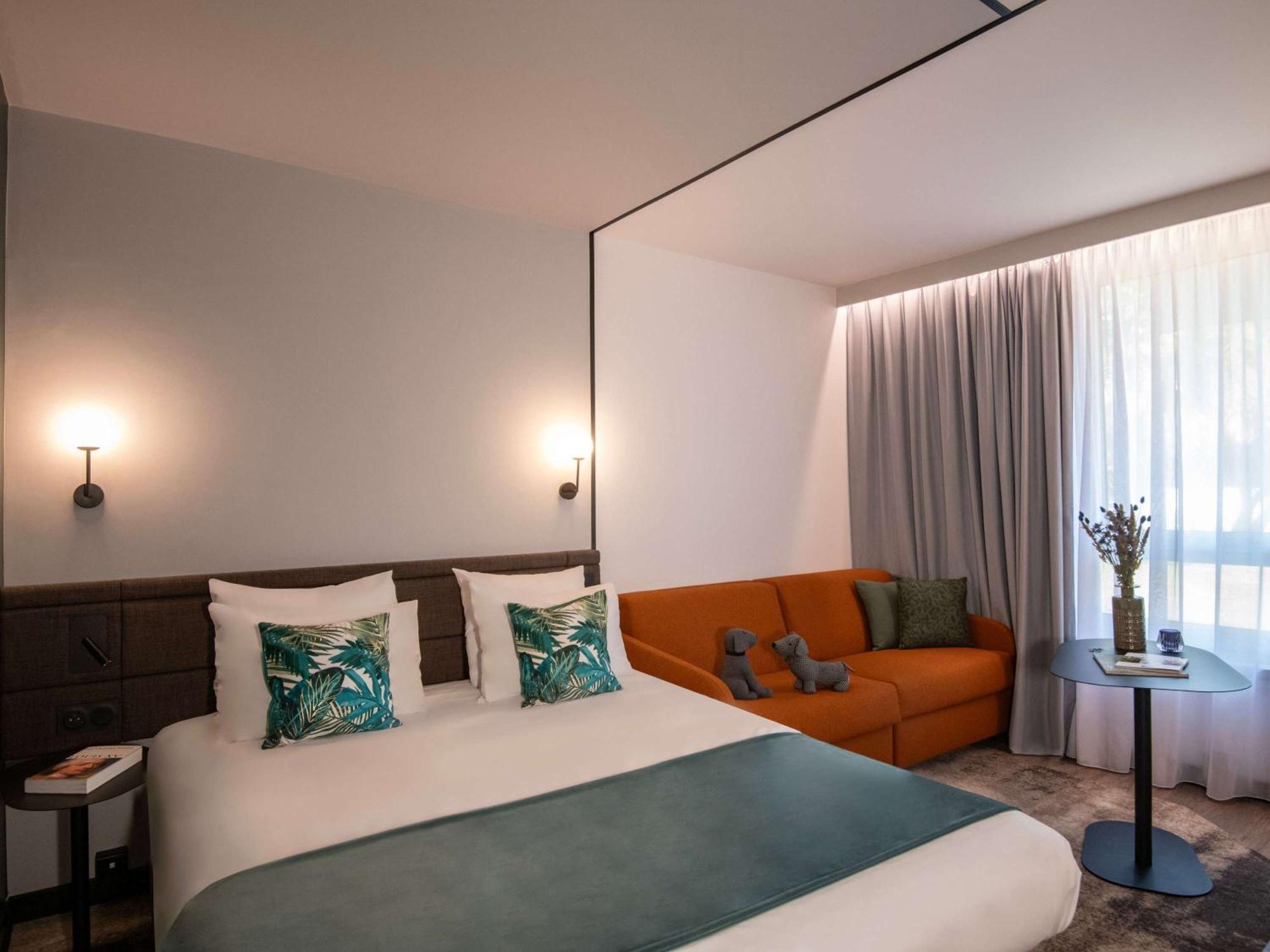 Novotel Nice Aeroport Cap 3000 Сен-Лоран-дю-Вар Экстерьер фото